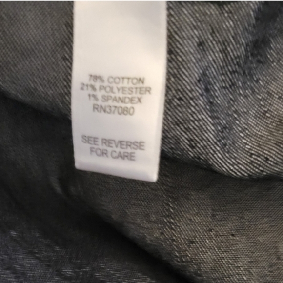 Cato Women's Blue Drew Fit Cuffed Stretch Pleated Denim Shorts size 28W - Picture 7 of 8